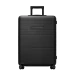 4260447326521_hs_h6_essential_all_black_front_1.webp